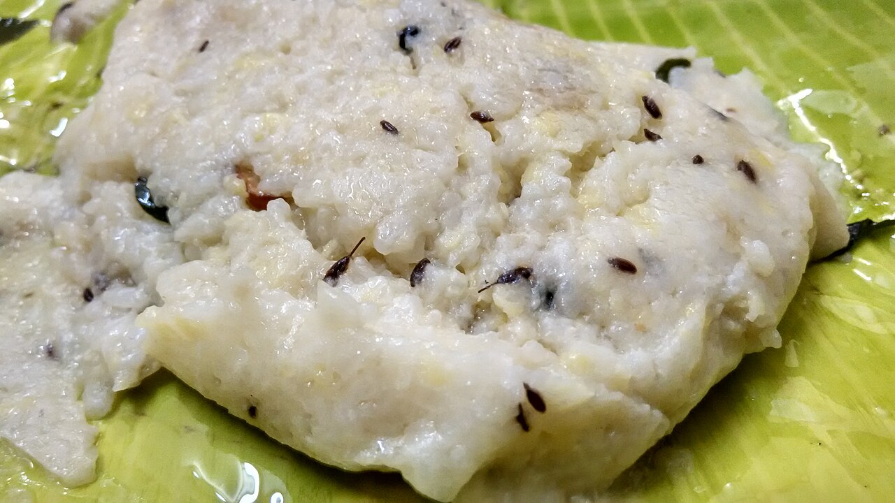 Khara Pongal (Rice and Mung Bean Porridge)