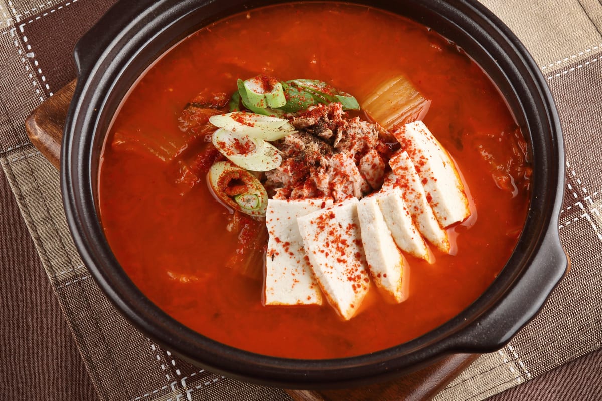 Kimchi jjigae