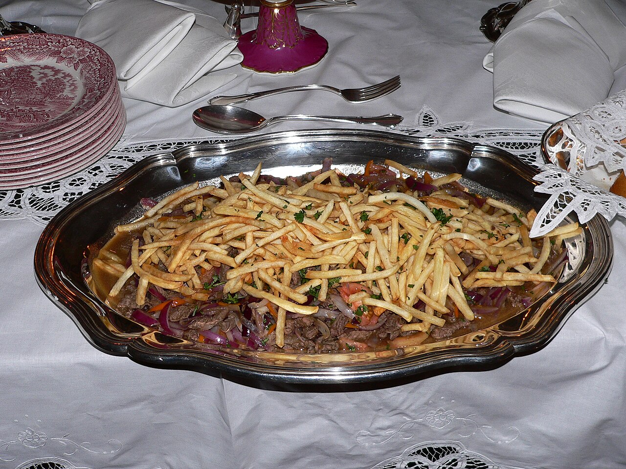 Lomo Saltado (Peruvian Steak Stir-fry)