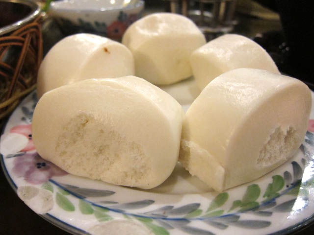 Alkubus (Nigerian Steamed Bread)