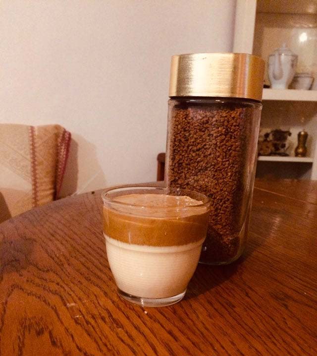 Dalgona Coffee