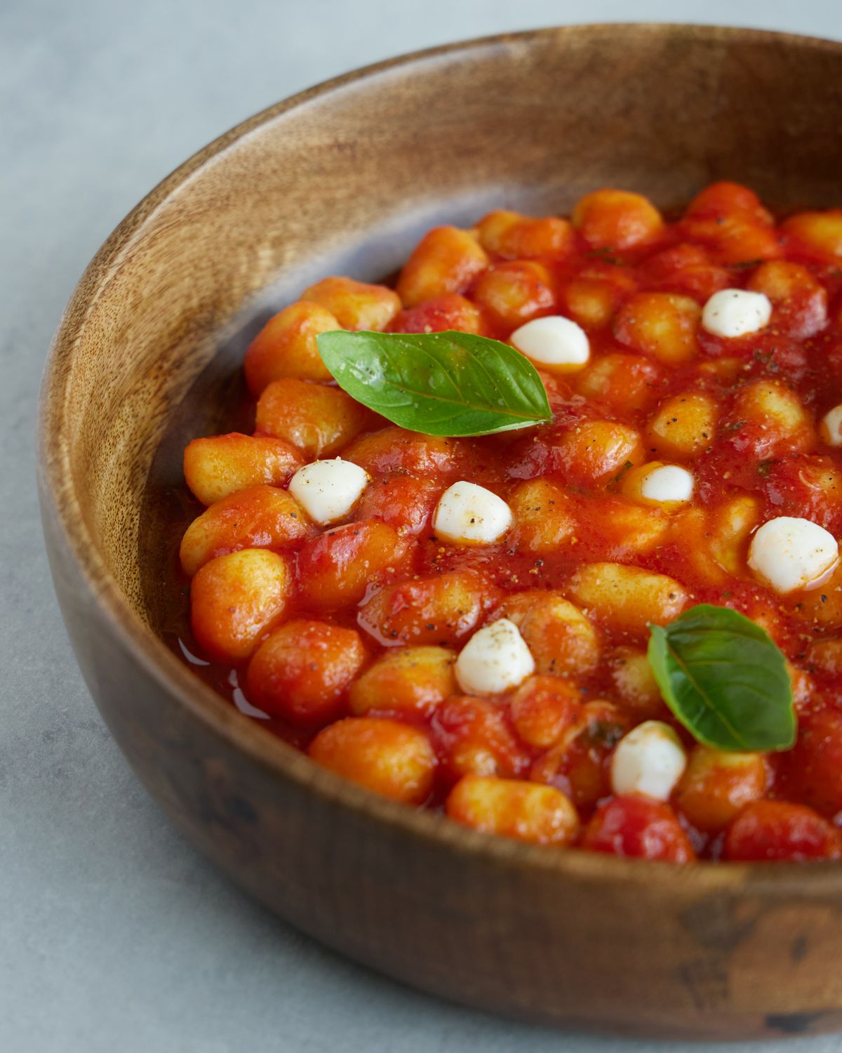 Knusprige Gnocchi mit Tomaten