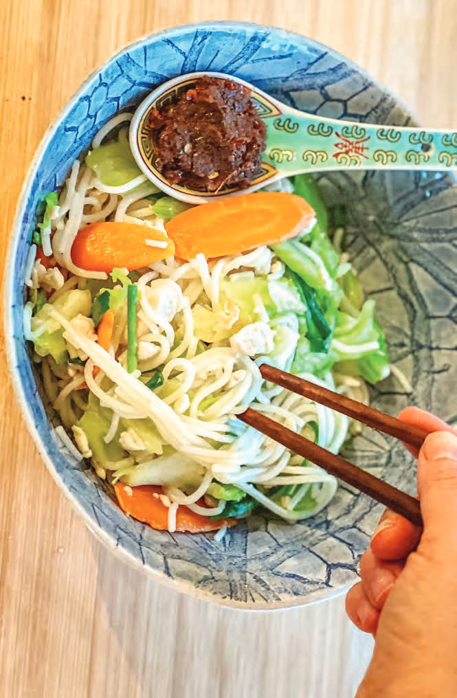 Chicken Noodle Stir-fry with Chilli Sambal